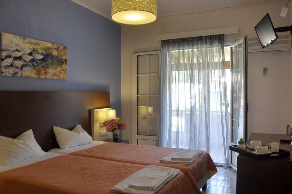 Dandidis Seaside Pension Agios Gordios  Chambre photo